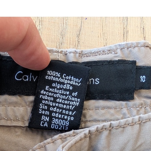 Calvin Klein Jeans Women Beige cotton Cargo Shorts Size 10 Utility Casual Summer - Picture 3 of 7